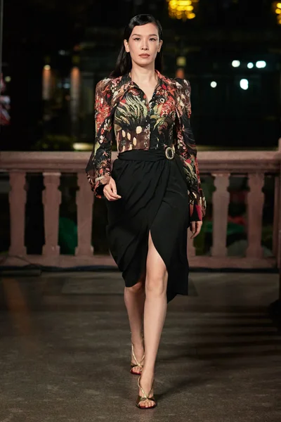 Look 36